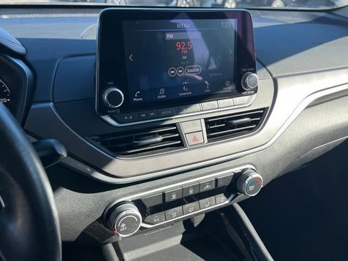 Used 2023 Nissan Altima 2.5 SR image 23