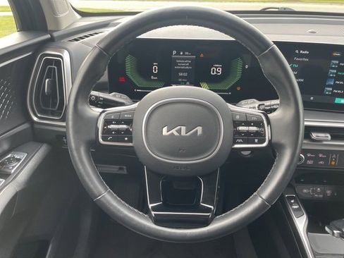 Used 2024 Kia Sorento X-Line EX image 21