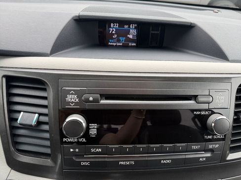 Used 2013 Toyota Sienna SE FWD image 33