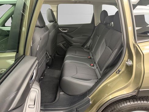 Certified 2023 Subaru Forester Premium AWD/4WD image 13