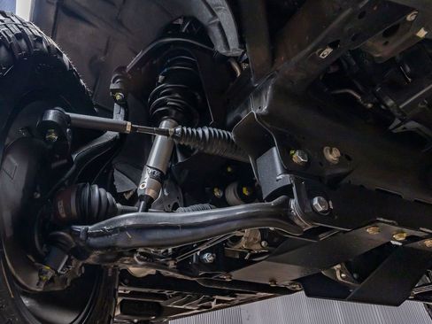 Used 2023 Chevrolet Silverado 1500 LT w/ Z71 Off-Road Package image 13