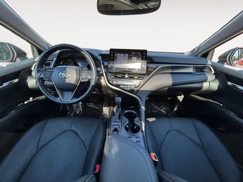 Used 2021 Toyota Camry XSE w/ Navigation Package image 13