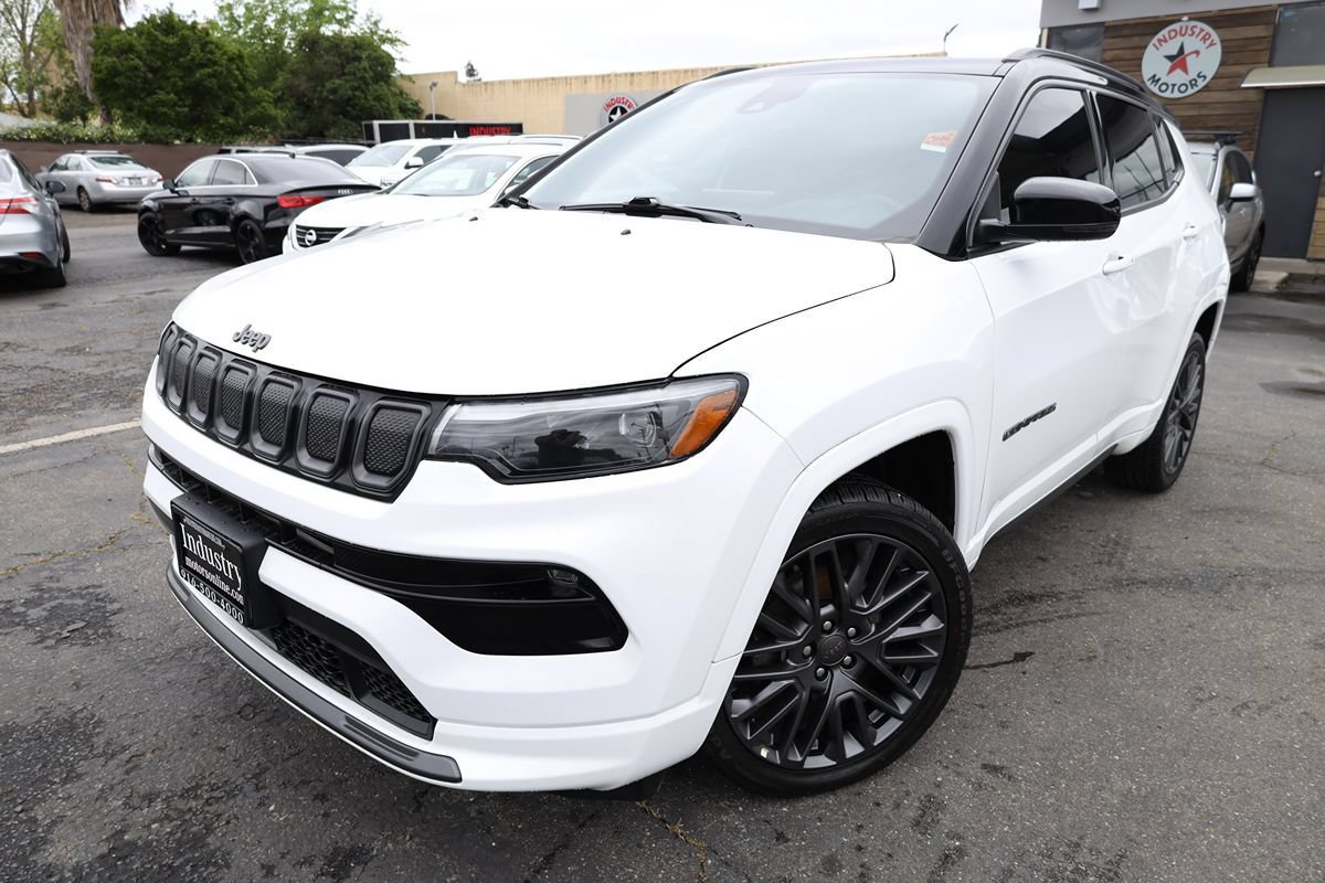 Used 2022 Jeep Compass High Altitude AWD/4WD image 2