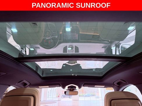 Used 2020 Porsche Macan S image 6