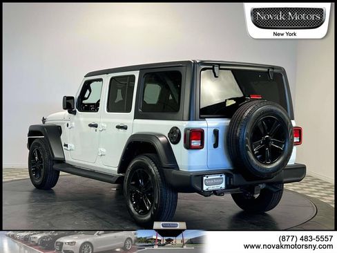 Used 2021 Jeep Wrangler Unlimited Sport AWD/4WD image 6
