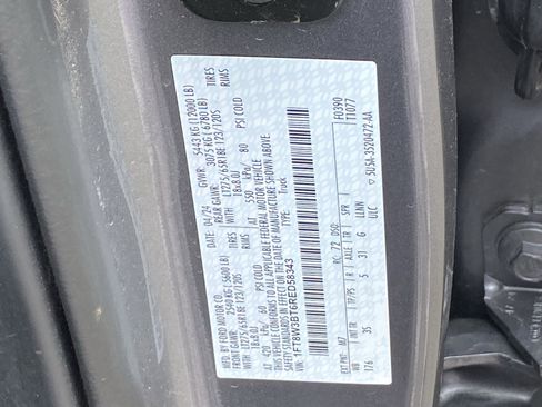 Used 2024 Ford F350 XLT image 32
