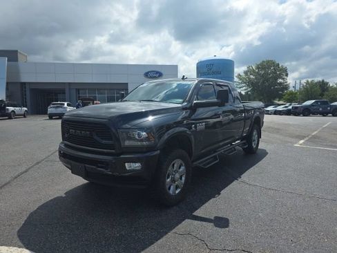Used 2018 RAM 2500 Laramie w/ Sport Appearance Group AWD/4WD image 7