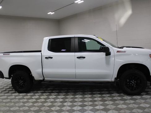 Used 2023 Chevrolet Silverado 1500 LT Trail Boss w/ Protection Package image 13