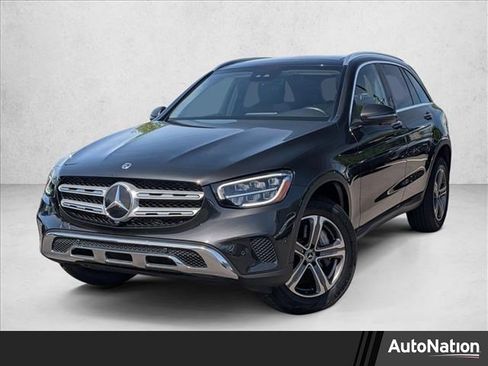 Used 2022 Mercedes-Benz GLC 300 4MATIC image 1