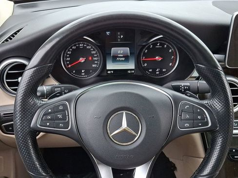 Used 2017 Mercedes-Benz GLC 300 GLC 300 4D Sport Utility w/ Premium 1 Package image 19