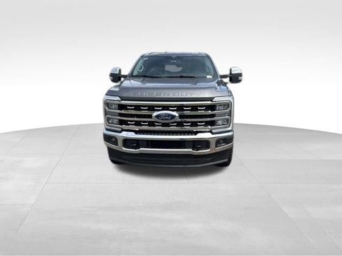 Used 2025 Ford F250 Lariat w/ Chrome Package AWD/4WD image 2