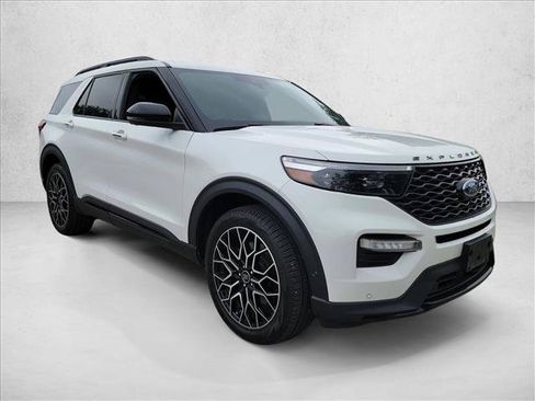 Used 2023 Ford Explorer ST w/ Equipment Group 401A AWD/4WD image 3