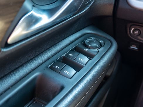 Used 2018 GMC Terrain Denali FWD image 29
