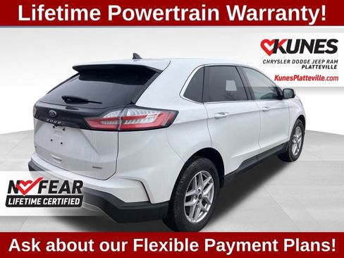 Used 2023 Ford Edge SEL image 9