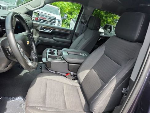 Used 2023 Chevrolet Silverado 1500 LT AWD/4WD image 22