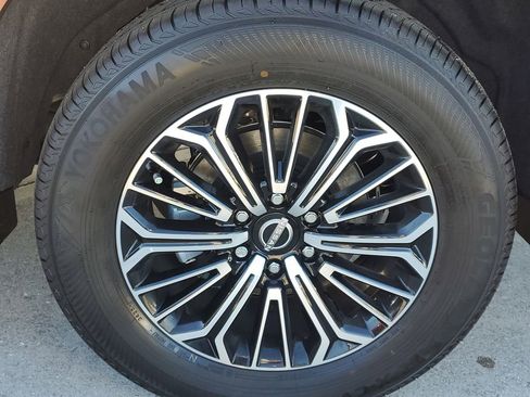 New 2026 Nissan Armada Platinum image 3