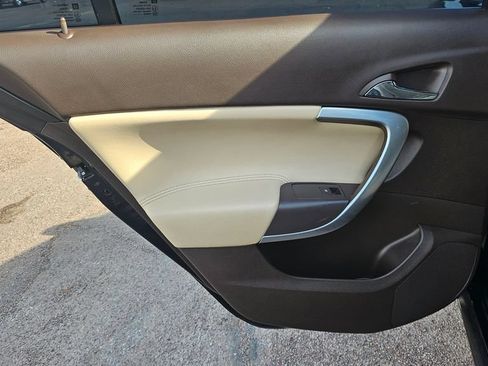 Used 2016 Buick Regal AWD image 24
