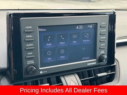 Used 2022 Toyota RAV4 SE AWD/4WD image 22