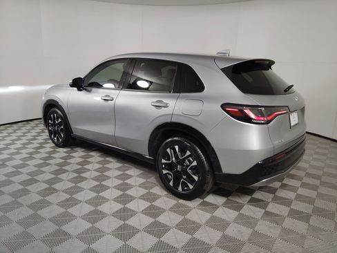 Certified 2026 Honda HR-V EX-L image 3