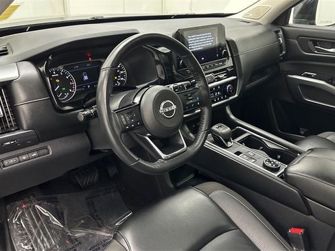 Certified 2023 Nissan Pathfinder SL w/ SL Premium Package image 22