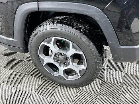 Certified 2022 Jeep Compass Trailhawk image 40