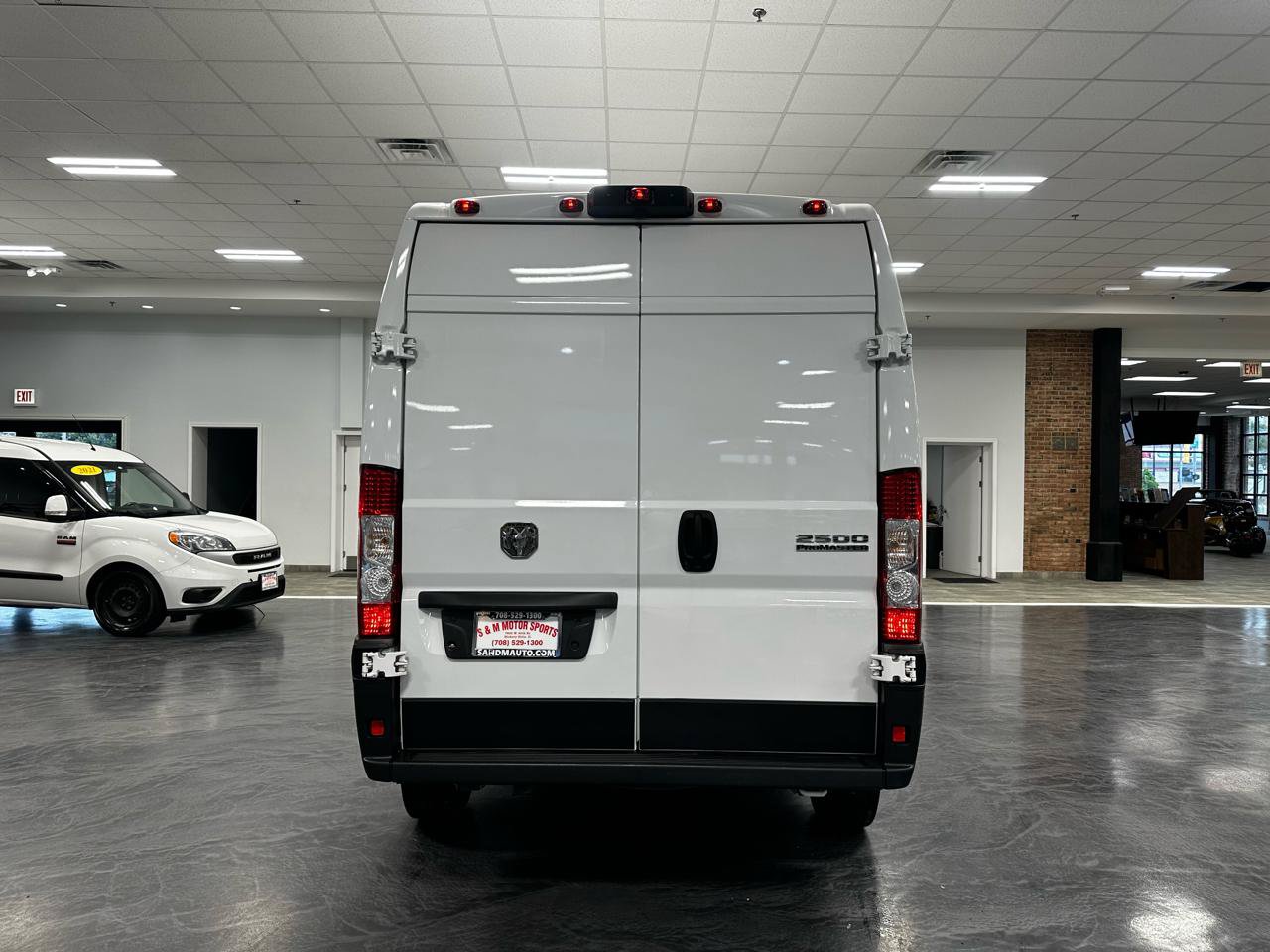 Used 2025 RAM ProMaster 2500 w/ Convenience Group FWD image 6