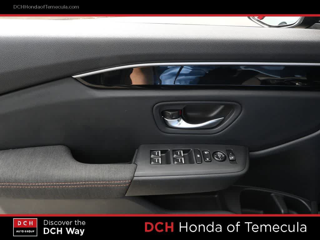 Certified 2025 Honda Pilot Sport image 16