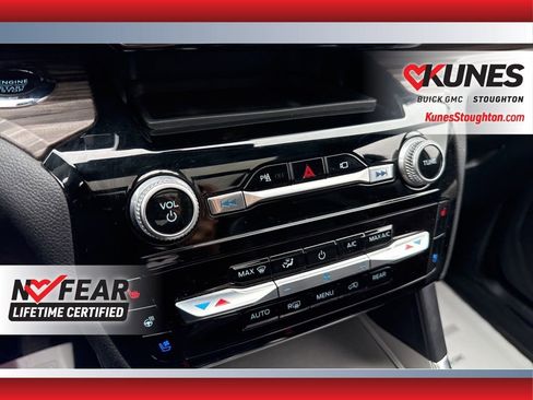 Used 2022 Ford Explorer Limited AWD/4WD image 29