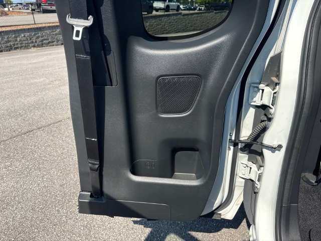 Used 2024 Nissan Frontier SV w/ Technology Package RWD image 20
