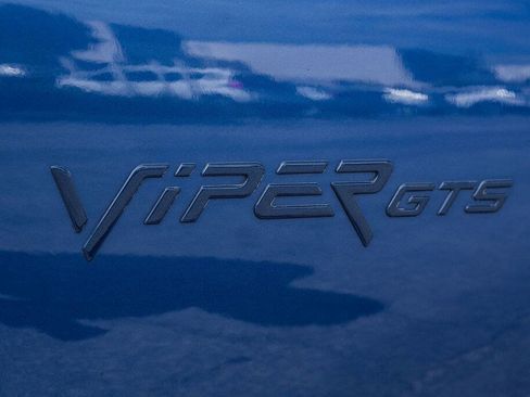 Used 1996 Dodge Viper GTS image 90