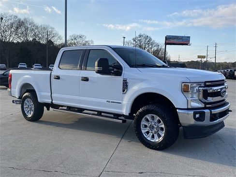 Used 2022 Ford F250 XLT w/ XLT Value Package image 8