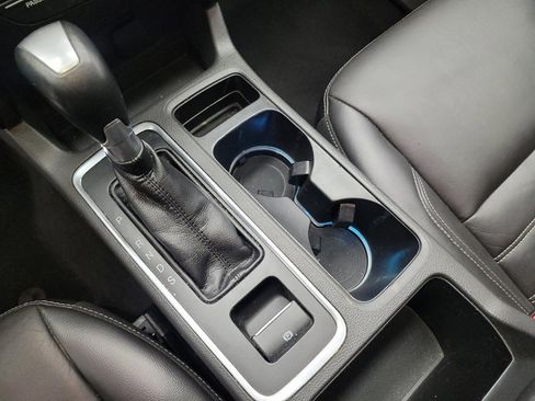 Used 2017 Ford Escape Titanium AWD/4WD image 26