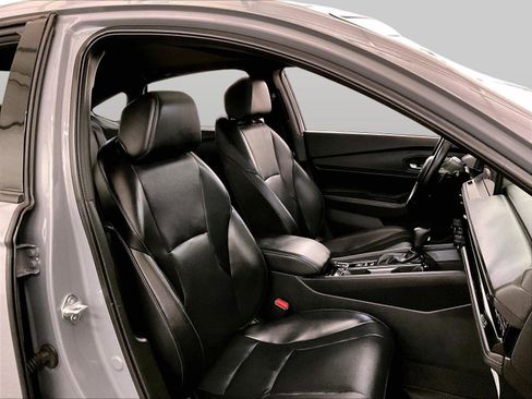 Used 2024 Honda Accord Sport image 7