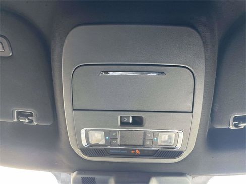 Used 2022 Ford F150 Platinum w/ Bed Utility Package image 28