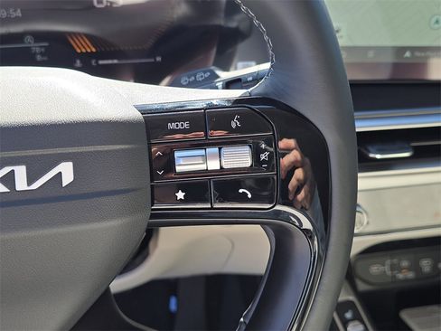 New 2026 Kia Sorento EX image 31