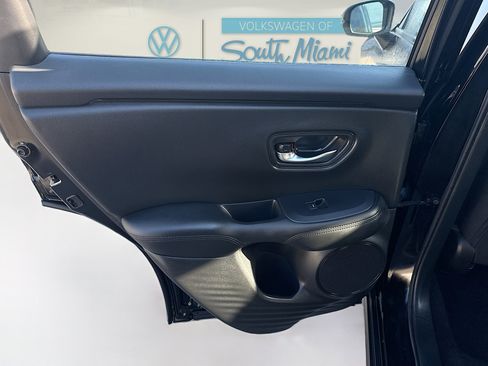 Used 2023 Honda HR-V LX image 24