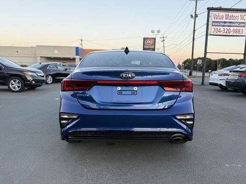 Used 2019 Kia Forte LXS FWD image 5