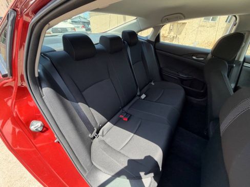 Used 2019 Honda Civic LX image 9