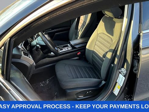 Used 2019 Ford Fusion SE FWD image 26