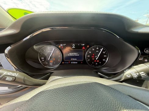 Used 2022 Buick Envision Essence w/ Sport Touring Package AWD/4WD image 19