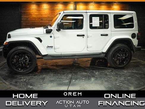 Used 2025 Jeep Wrangler Unlimited Sahara AWD/4WD image 1