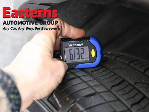 Used 2022 Jeep Grand Cherokee Laredo E w/ Security & Convenience Group image 29