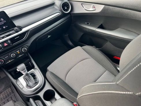 Certified 2023 Kia Forte LXS w/ LXS Technology Package image 11