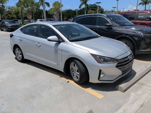 Used 2020 Hyundai Elantra Value Edition w/ Cargo Package (C1) FWD image 1