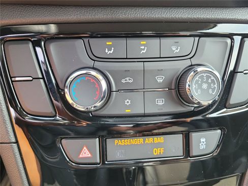 Used 2017 Buick Encore Preferred FWD image 28