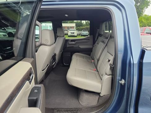 Used 2024 GMC Sierra 1500 SLT w/ SLT Premium Plus Package AWD/4WD image 28