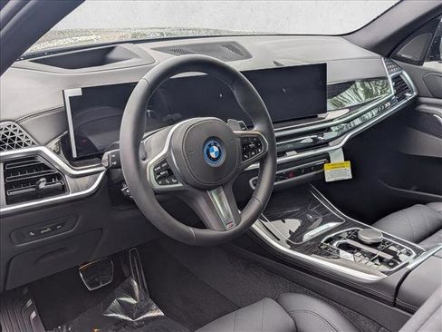New 2026 BMW X5 xDrive50e w/ M Sport Package AWD/4WD image 3