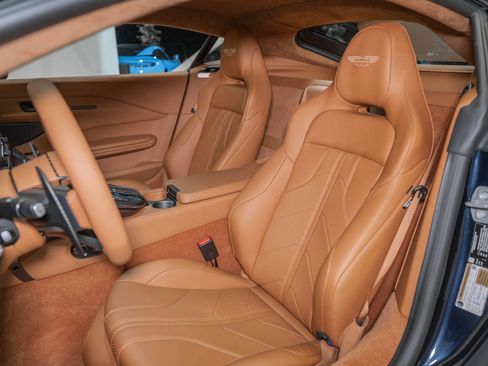 New 2026 Aston Martin V8 Vantage Coupe image 12