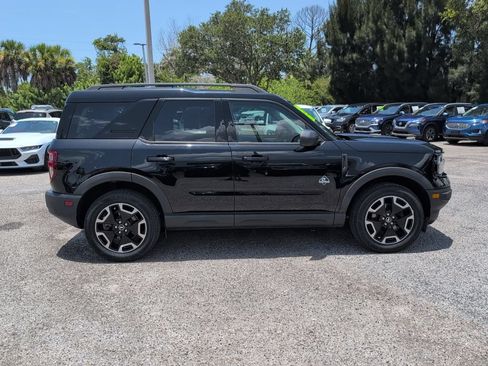 Certified 2021 Ford Bronco Sport Outer Banks AWD/4WD image 2