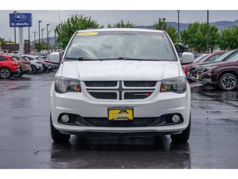 Used 2017 Dodge Grand Caravan GT FWD image 8